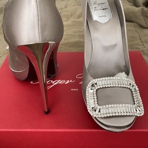 Roger Vivier Silver Limelight Satin and Crystal Buckle Shoes